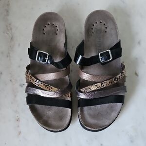 MEPHISTO: Huleda Leather Strap Sandals